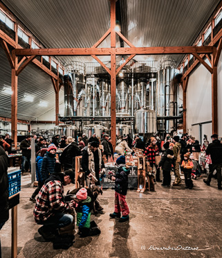 Family shopped and had a goodtime inside the brewery storage which turned into an indoor market bazaar at MacKinnon Brothers Brewing Co.